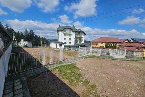 Фото паркінгу в готелі Замок Панорамний